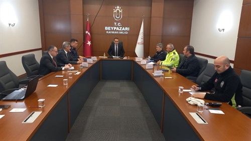 Kaymakamımız Vedat YILMAZ Başkanlığında Kış Tedbirleri Uygulama Toplantısı Düzenlendi