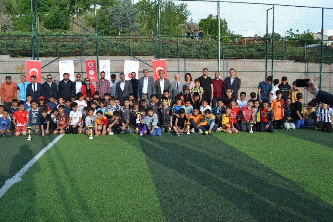 ÇEDES Dostluk Futbol Turnuvası Kupa Töreni Gerçekleştirildi
